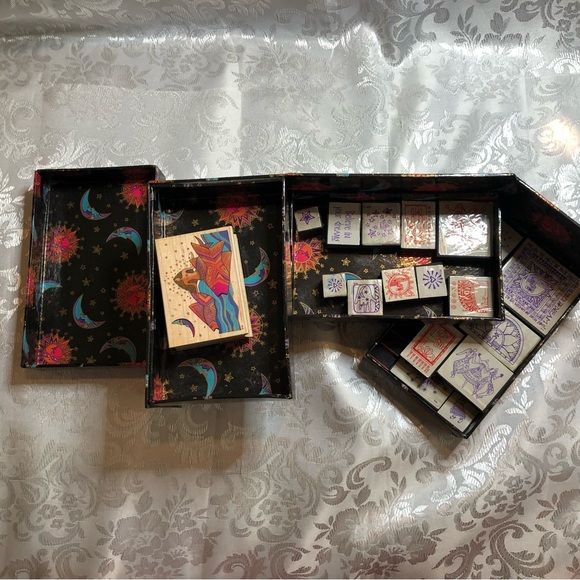 Laurel Burch Stamp Kit Box - Picture 1 of 16